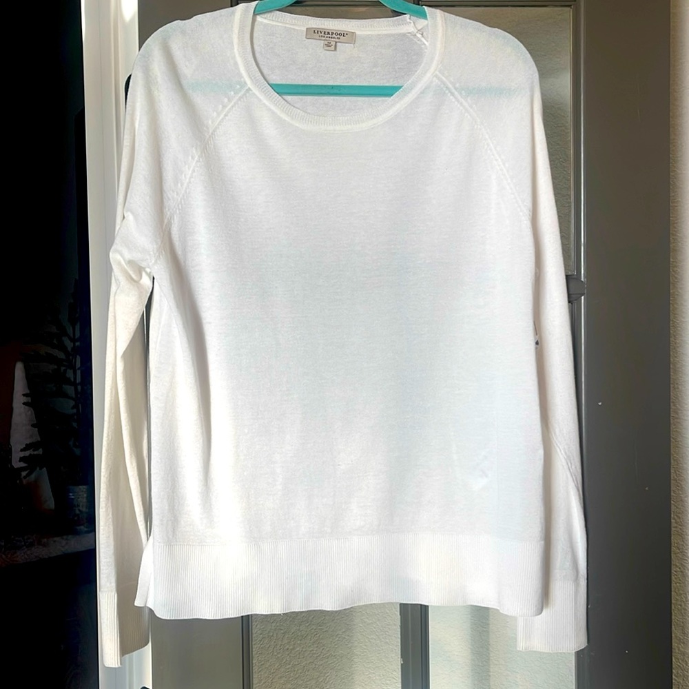 New Liverpool White Lightweight Pullover Sweater. Size M